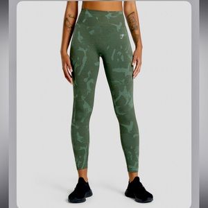 (NEW!) Gymshark Adapt Camo Seamless Leggings - Savanna | Green